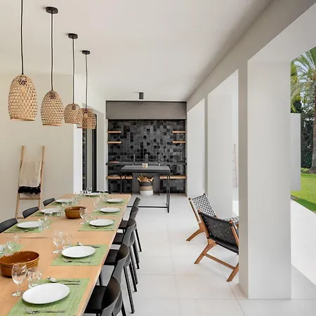 Great House With Private Swimming Pool Near Puerto Banus