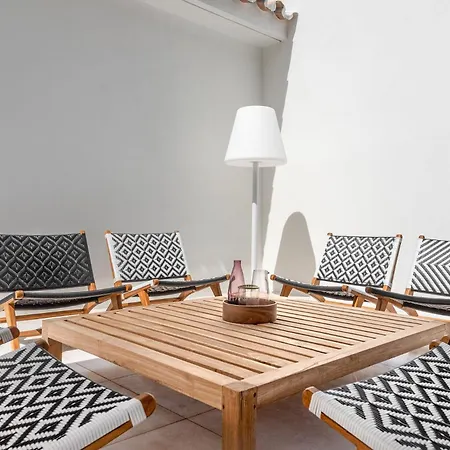 Great House With Private Swimming Pool Near Puerto Banus *